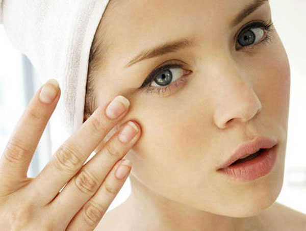 dùng ô liu xóa nếp nhăn khá hiệu quả